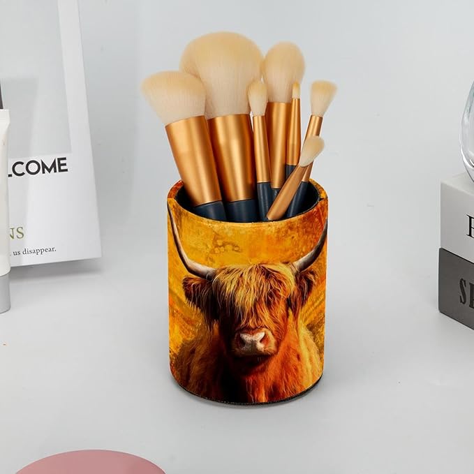 Watercolor Art Yak Circular Pen Holder, Pen Cup Makeup Brush Holder, Design for School, Home and Stationary Supplies (3.9 x 3.1 Inches)