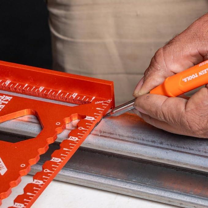 KLEIN TOOLS 80188 Skribes 2.8 mm Mechanical Carpenter Pencil with Built-In Sharpener and 10-Pack Graphite Lead Refills, for Deep Hole Marking for Woodworking and Construction