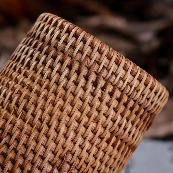 Handmade Vine Desk Organizer Pen Container Box Tea Caddy Makeup Brushes Holder Stand, Rattan Pencil Holder, Boho Table Décor Office Cups Organizer for Desk, Stationery, Flower Vase, Brown, (Cylinder)