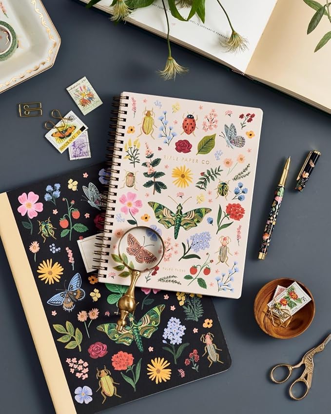 RIFLE PAPER CO. Spiral Notebook | 150 Ruled Pages, Inner Storage Pocket Folders, Double-Spiral Binding, Metallic Gold Foil Accents (8.25" L x 6.25" W), Curio