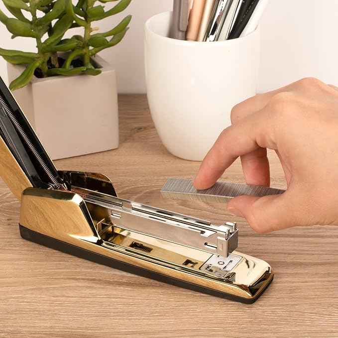 Swingline Stapler, 30 Sheet Capacity, 747 Business Stapler, Jam Free, Metal, Gold Chrome (74721)