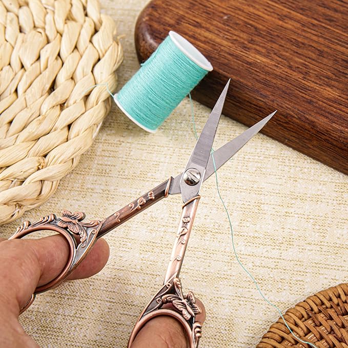 Small Craft Scissors with Cover, Comfortable Handles With Beautiful Butterfly Decos and Sharp Tips, Tools for Crochet, Embroidery,Sewing