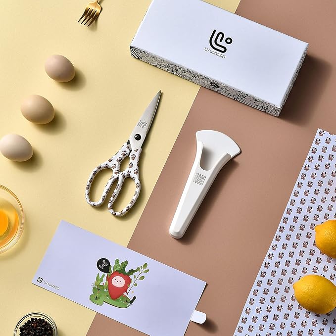 Linoroso Kitchen Scissors Heavy Duty Kitchen Shears with Magnetic Holder Made with Japanese Steel 4034, Multipurpose Ultra Sharp Cooking Scissors for Meat/Vegetables/BBQ/Herbs/Pizza (Graphic,Cow)