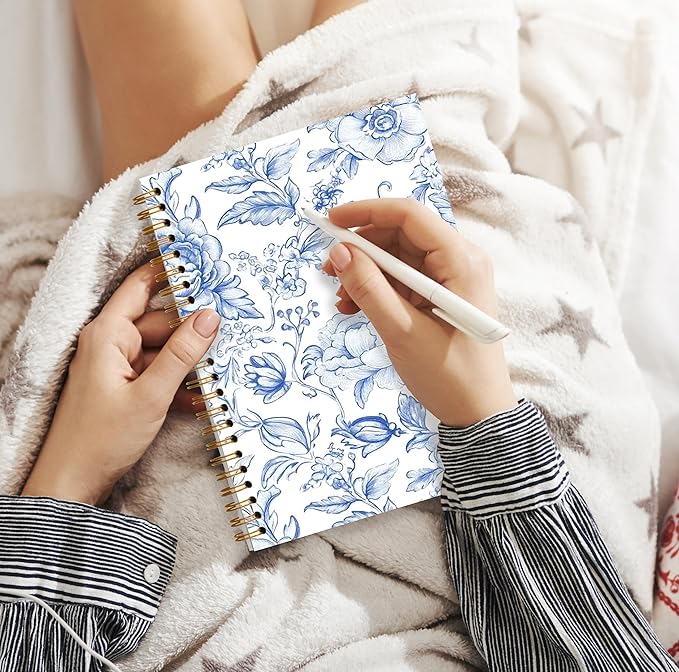 Blue and White Chinoiserie Floral Spiral Notebook, Grandmillennial Flower Notebooks for Note Taking, Vintage Blue Floral Journal Journaling, 5.5x8.3 Inch