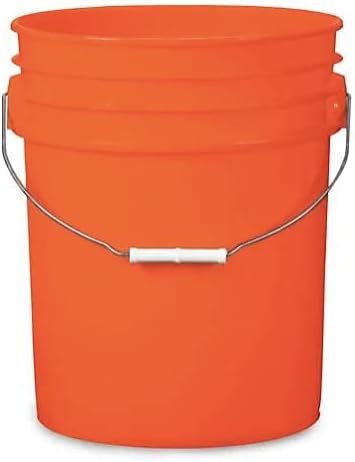 House Naturals Food Grade Plastic Buckets 7, 5, 3.5, 2 Gallon (Pack of 4) with lids Container- BPA Free