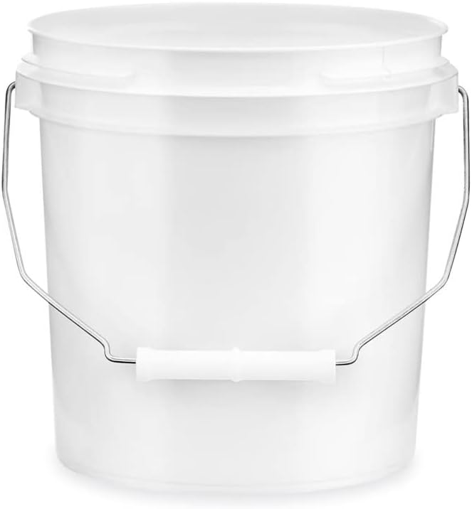 House Naturals 1 Gallon Food Grade BPA Free Bucket Container with Lids (Pack of 5) Made in USA (5, White)