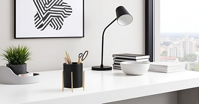 Sturdy Pen Holder Simple and elegant for Desk Matte Pencil Holder Ceramic Cute Desktop Organizer Brush Holder Cup (Black and Gold Plated)