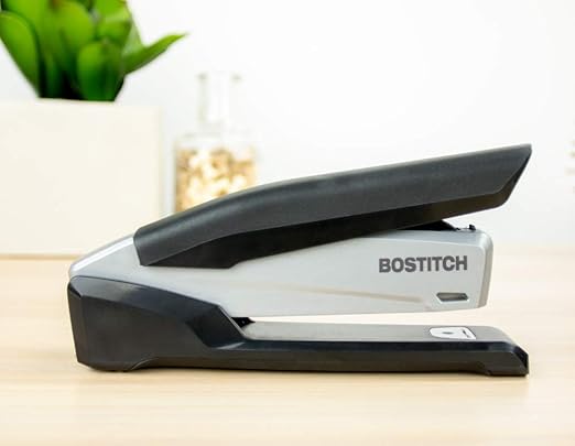 Bostitch Office Executive 3 in 1 Stapler, Includes 210 Staples and Integrated Staple Remover, One Finger Stapling, No Effort, 20 Sheet Capacity, Spring Powered Stapler, Black/Gray (INP20)