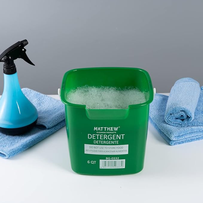 Matthew Detergent&Sanitizing Cleaning Bucket 6 Quart Plastic Pail,Set of 12 Square Containers,Built-In Spout w/Handle,Wash Rinse Sanitize Handwash Bucket for Home Commercial Restaurant (6 Red&6 Green)