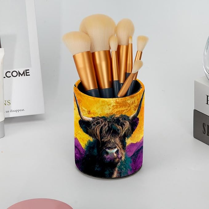 Watercolor Art Yak PVC Leather Circular Pencil Holder for Desk Organizer Stationery Holder for Office, School(3.9 x 3.1 Inches)