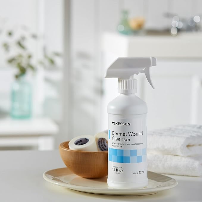 McKesson Dermal Wound Care Cleanser Spray, 16 oz [1 Count] First Aid Wash Solution for Minor Injuries, Cuts, Burns, Scrapes, Sores