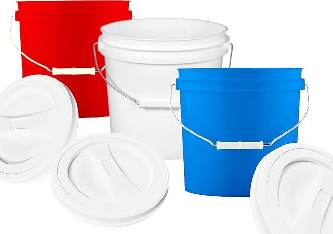 House Naturals 2 Gallon Buckets pails with Screw On White Lids (Pack of 3) - Food Grade - BPA Free Made in USA Blue Red White Colors