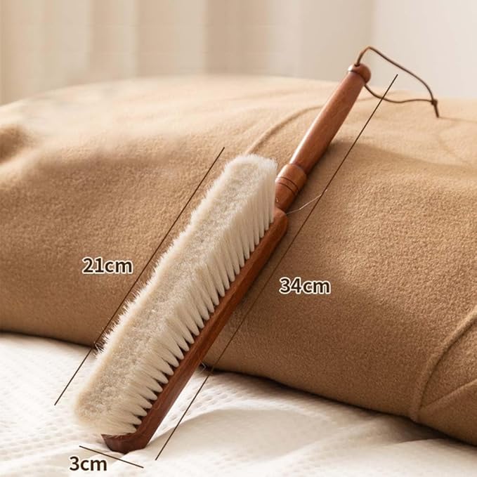 Hand Broom Brush, Hand Broom, Beech Wood Handle Soft Bristle Broom, 13.4 Inch Long Dust Brush, for Suits, Counters, Beds, Clothes, Furniture, Pet Hair, Bench, Car, Woodworking Cleaning