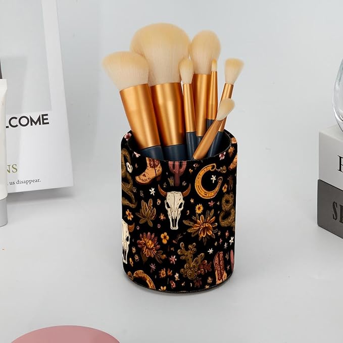 Western Boho Style Bull Skulls Pattern PVC Leather Circular Pencil Holder for Desk Organizer Stationery Holder for Office, School(3.9 x 3.1 Inches)