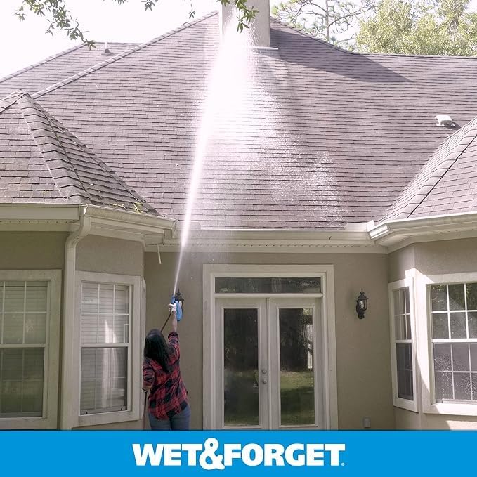 Wet & Forget Outdoor Stain Remover Multi-Surface Cleaner, Xtreme Reach Hose End with New & Improved Nozzle, 48 Fluid Ounces, 1 Pack + Refill