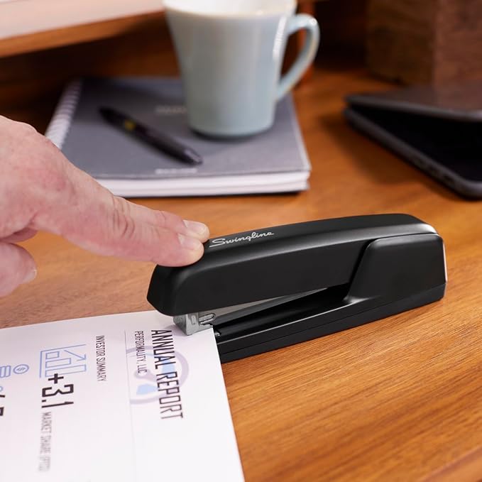 Swingline Stapler, 30 Sheet Capacity, 747 Business Stapler, Jam Free, Metal, Matte Black (S7074742)