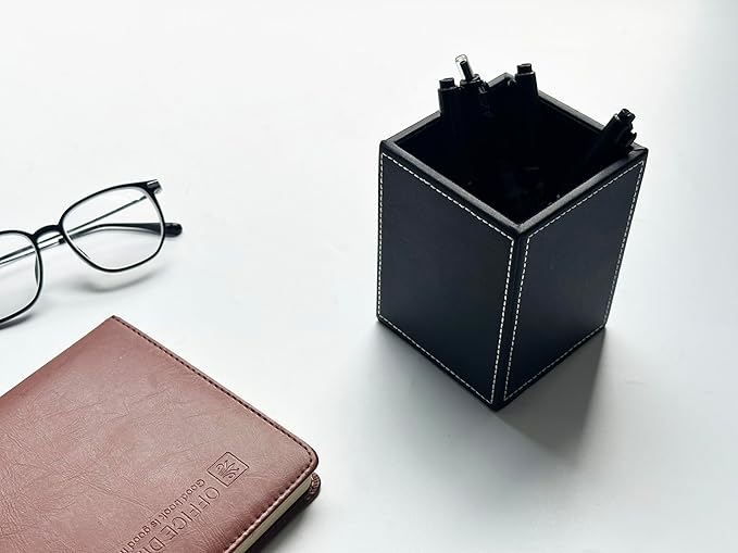 Square Pen Pencil Holder, PU Leather Pencil Cup, Desktop Stationery Organizer, Stand Desk Organizer, Office Accessories Container (Black)