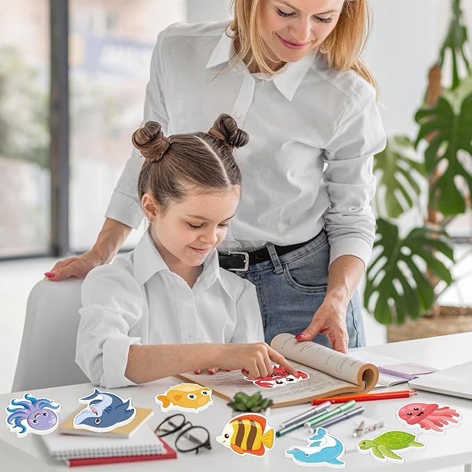 600Pcs Ocean Animal Sticky Notes, Cute Turtles Crabs Jellyfish Fish Sticky Notes Sea Animal Sticky Notepad Under The Sea Self Sticky Memo Pads for Ocean Party Favors Home Office School Supplies