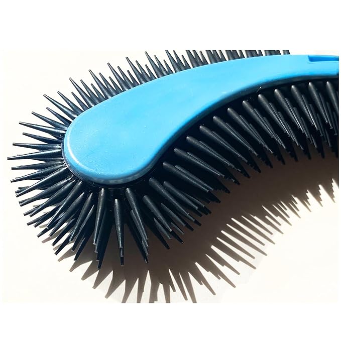 KittyWand Cat Brush, Blue. Designed for Comfort, Created for Results. This innovative grooming brush features multi contoured shapes that gently adapt to your cats body for stress free grooming.