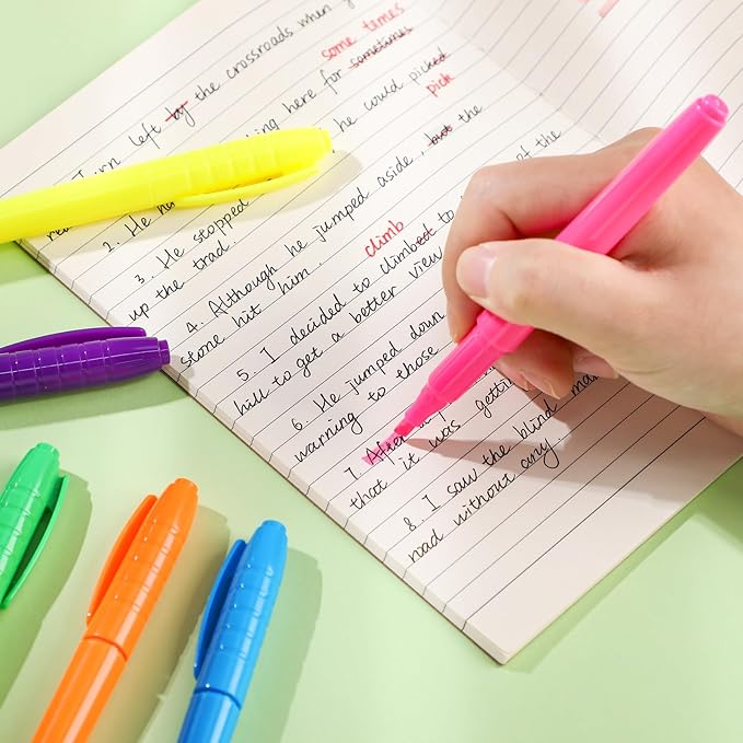 Seajan 120 Pack Highlighters Assorted Colors Highlighter Markers Chisel Tip Highlighter Pens Quick Drying Markers Bulk for Adults Home Office Supplies(Cute Colors)