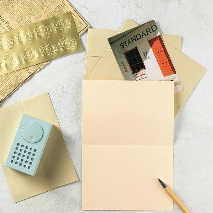 Wishop 50 Pack Shiny Self-Adhesive Envelopes with Shiny Fold Cards for Wedding Invitations, Greeting Cards, Baby Shower, Letter Mailing (Cream Color, 5x7)