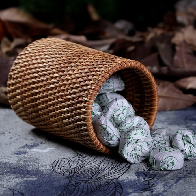 Handmade Vine Desk Organizer Pen Container Box Tea Caddy Makeup Brushes Holder Stand, Rattan Pencil Holder, Boho Table Décor Office Cups Organizer for Desk, Stationery, Flower Vase, Brown, (Cylinder)