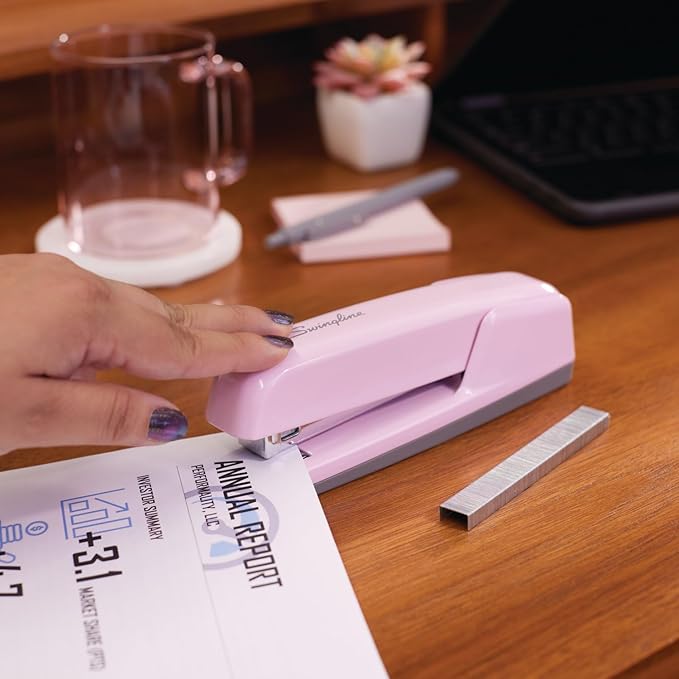 Swingline Stapler, 30 Sheet Capacity, 747 Business Stapler, Jam Free, Metal, Blush Pink (S7074740)