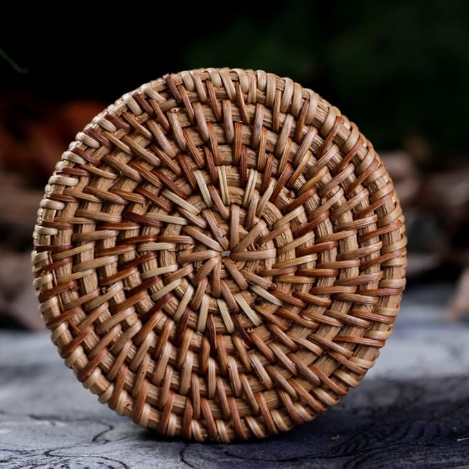 Handmade Vine Desk Organizer Pen Container Box Tea Caddy Makeup Brushes Holder Stand, Rattan Pencil Holder, Boho Table Décor Office Cups Organizer for Desk, Stationery, Flower Vase, Brown, (Cylinder)