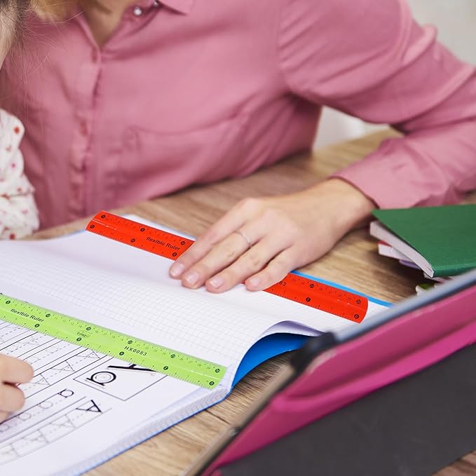 2 Pcs Flexible Ruler Set, 12 Inch Plastic Ruler Red and Green Bendable Measuring Tool for Office Home Drafting Tools