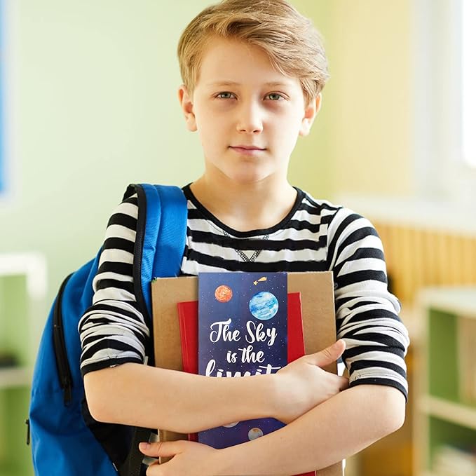 Xqumoi The Sky is The Limit Sticky Notes Set, 550 Sheets, Outer Space Galaxy Planet Pattern Self-Stick Notes Pads Divider Tabs Bundle Writing Memo Pads Back to School Office Supplies Small Gift