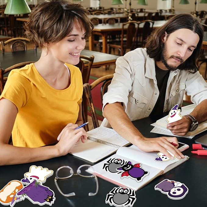 600Pcs Halloween Sticky Notes, Self-Adhesive Halloween Note Pads Spider Pumpkin Ghost Memo Pads Removable Halloween Memo Notes for Halloween School Office Home Students Teachers Favors