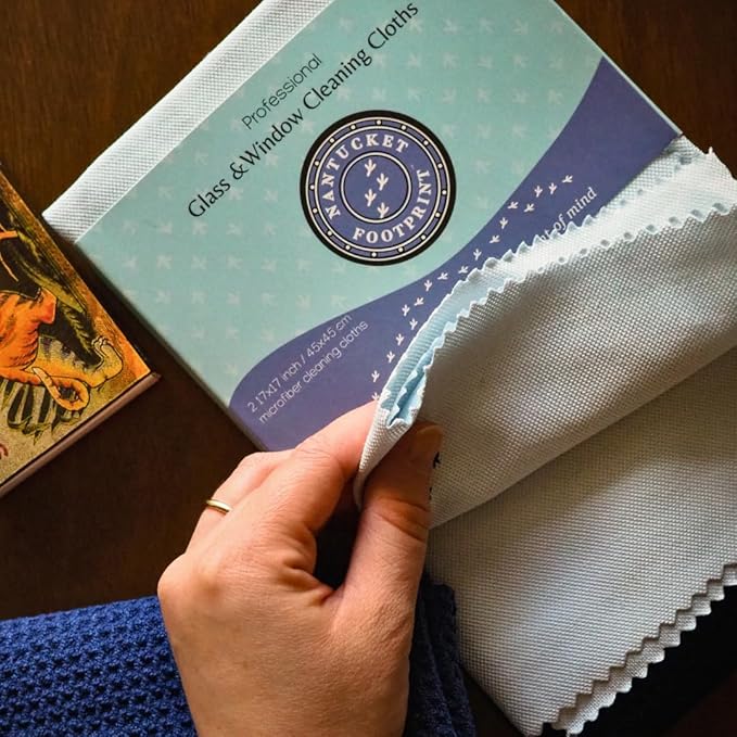 Nantucket Footprint Superior Window Cleaner Kit - Window and Glass Cleaning Cloth, Streak-Free Windows - Microfiber Towel Cleaning Kit for Windows, Mirrors, Car Windshield - Blue