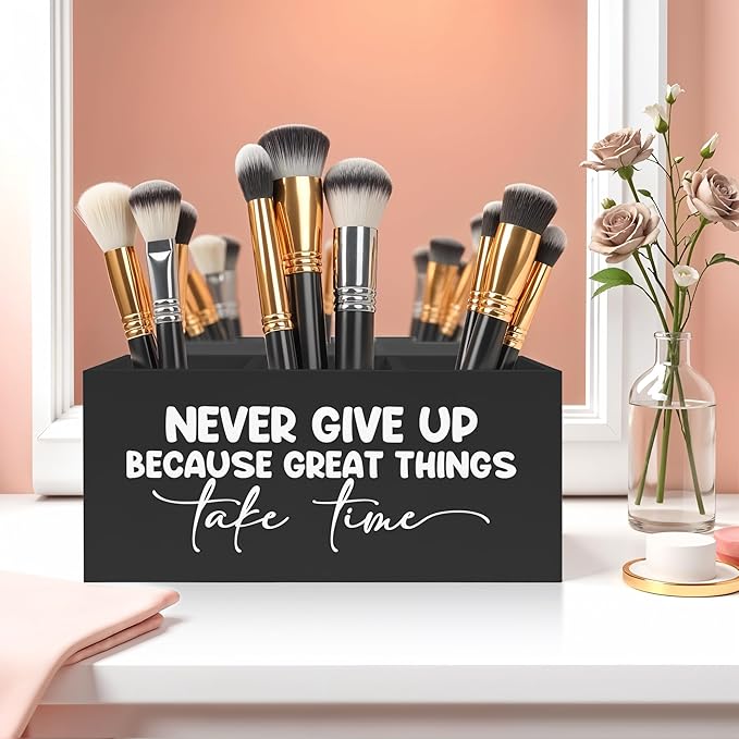 Inspirational Quotes Pencil Pen Holder for Desk, Never Give Up Because Great Things Take Time Wooden Pencil Holder Organizer for Home Office Desk Accessories, Gifts for Coworker