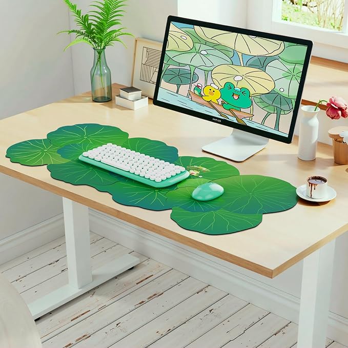 HAOCOO Cute Frog Desk Mat, Scalloped Desk Matt for Desktop, Large Mouse Pad for Desk, Non-Slip Keyboard Mat, Green Desk Mat with Stitched Edge, Kawaii Mouse Pad for Office (35.4" × 15.7")
