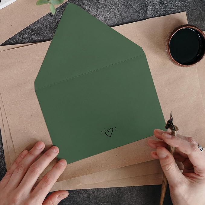 100 Pack Dark Green Envelopes 5x7, Goefun A7 Envelopes for Invitation with Euro Flap, 120GSM, Ideal for Mailing, Wedding, 5.25 x 7.25 in