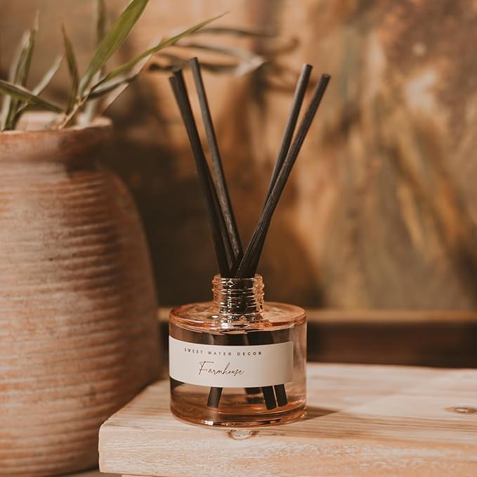 Sweet Water Decor Farmhouse Sandstone Reed Diffuser, Fall Scent with Pumpkin, Apple & Spices, Long-Lasting Non-Toxic Fragrance Oil for Living Room, Kitchen & Bathroom, Cozy Autumn Gift for Her