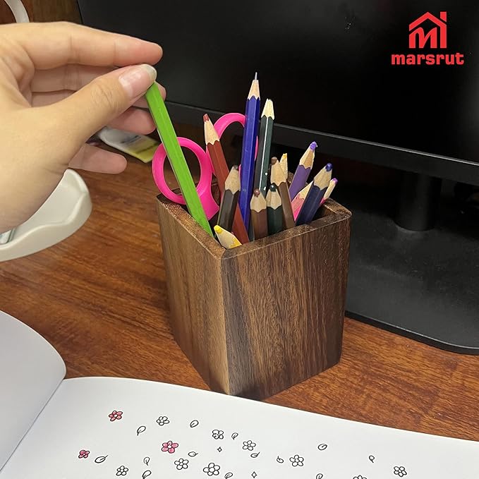Wooden Pencil Holder for Desk, Wood Pen Black Walnut Cup Holder Square Handwork Natural Organizer Simple Stand for Pencils Make up Brushes Stationery Desks Offices Desk Desktop Decoration (Brown)