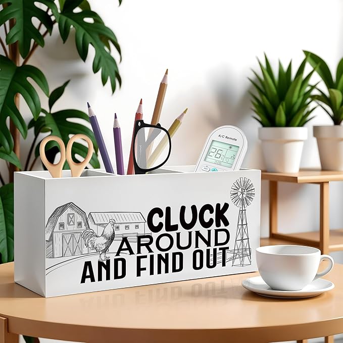 Funny Chicken Pencil Pen Holder for Desk, Chicken Lover Farmer Gifts, Farmhouse Rustic Rooster Hen Wooden Desk Sign, Farm Animal Decor Pencil Organizer for Home Office Accessories