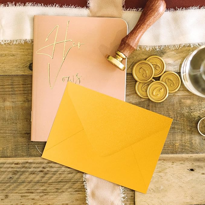 5x7 Gold Envelopes 100 Pack, Goefun A7 Yellow Shiny V Flap Envelopes for Invitation, 5x7 Greeting Cards, Graduation, Birthday, 5.25 x 7.25 in, 120GSM