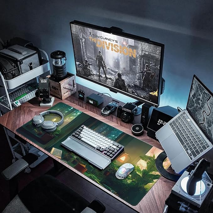 Desk Mat, Cute Lofi Green Extended Large Gaming Mouse Pad XXL, Non-Slip Rubber Base Stitched Edges Waterproof Long Computer Keyboard Desk Pad Mouse Mat for Home Office Gaming 35.4"X15.7"