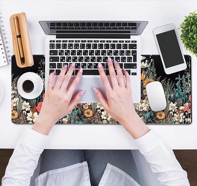 Cute Watercolor Floral Desk Pad Mouse Pad Full Moon Daisy Desk Mat XL Large Extended Anime Gaming Mousepad 31.5''x11.8'', Aesthetics Women Office Decor Matt Keyboard Mouse Mat with Stitched Edges