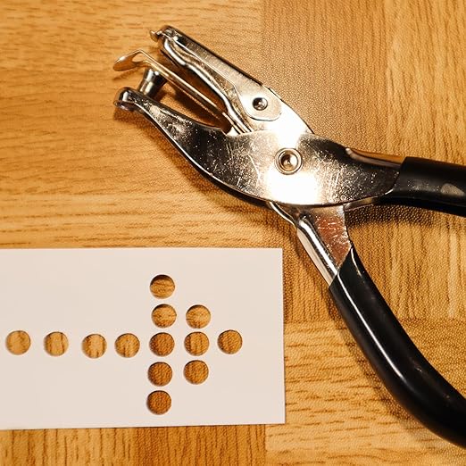 YOKIVE Single Hole Triangle Shape Punch Hole Paper Puncher | Metal Paper Punching Tool Great for Packaging Card Scrapbook Notebook, (Green 3/16")