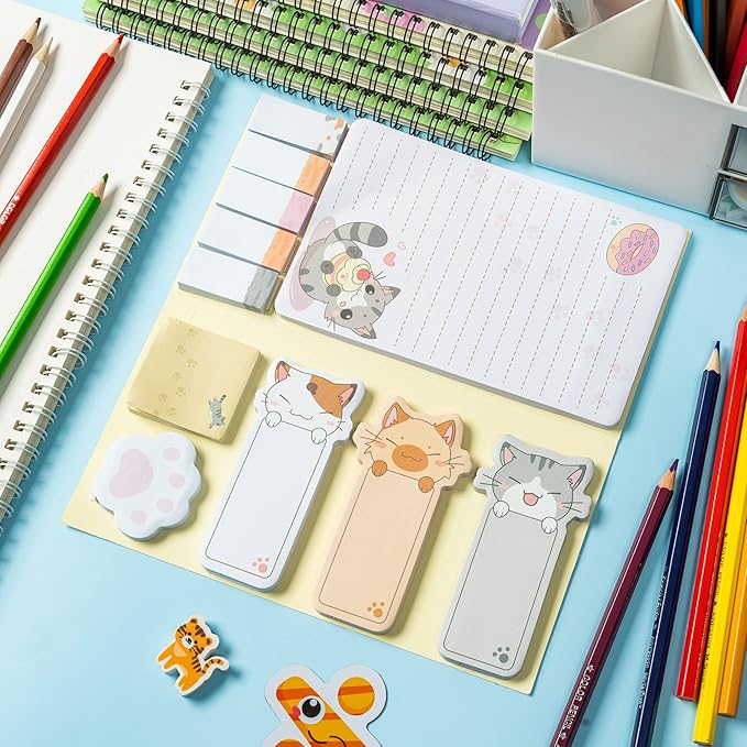 Xqumoi Cute Cartoon Cat Sticky Notes Set, 550 Sheets, Lovely Cat and Paw Shaped Self-Stick Notes Pads Kitty Animal Divider Tabs Bundle Writing Memo Pads Back to School Office Supplies Small Gift