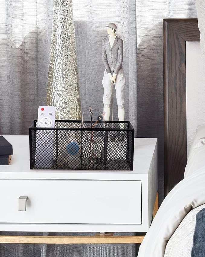 QYH Pencil Holder 4 Compartments,Metal Mesh Pen Storage Pencil Cup Makeup Brush Holder for Office Desk Accessories