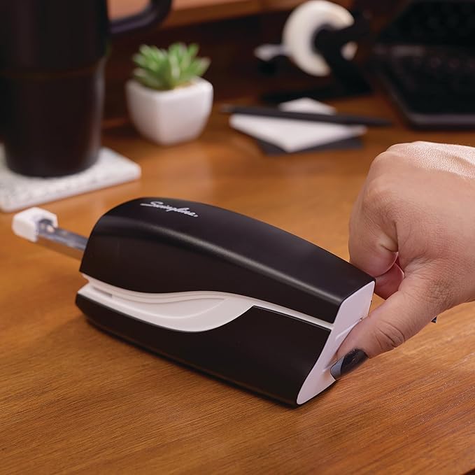 Swingline Electric Stapler, 20 Sheet Capacity, Portable, Compact, Battery, Black (42132)