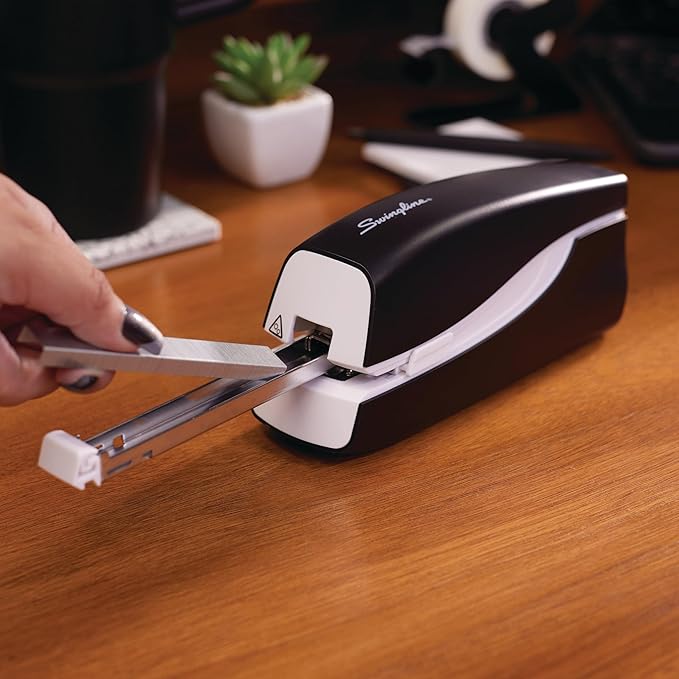 Swingline Electric Stapler, 20 Sheet Capacity, Portable, Full Strip, Plug In or Battery, Black (48200)