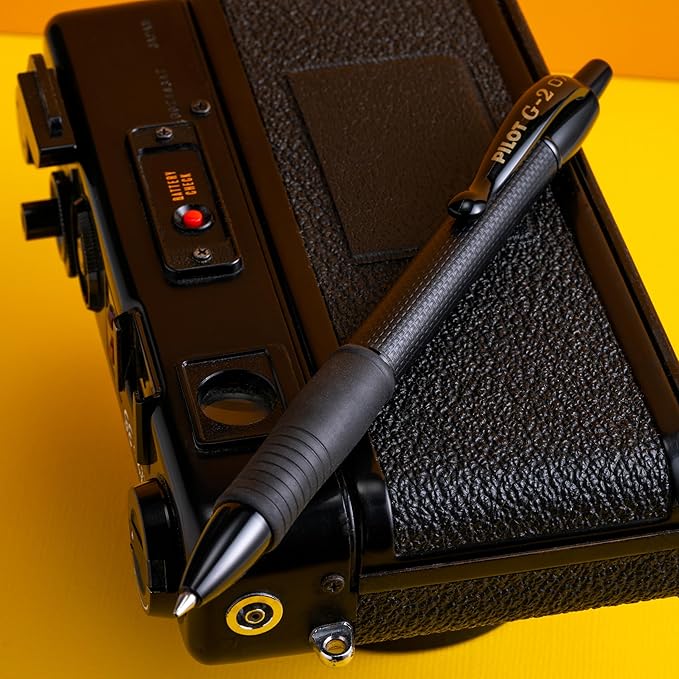 Pilot, G2 Edge Premium Gel Roller Pens, Fine Point 0.7 mm, Gel Pens Black Ink, Pack of 8 Count (Pack of 1) - Ideal for School, Journaling & Office Writing