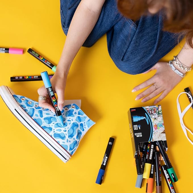 posca Markers Set, 8 Medium Paint Markers 5M – Soft Tones – White, Sunshine Yellow, Apricot, Light Pink, Coral Pink, Lavender, Light Blue, Aqua Green