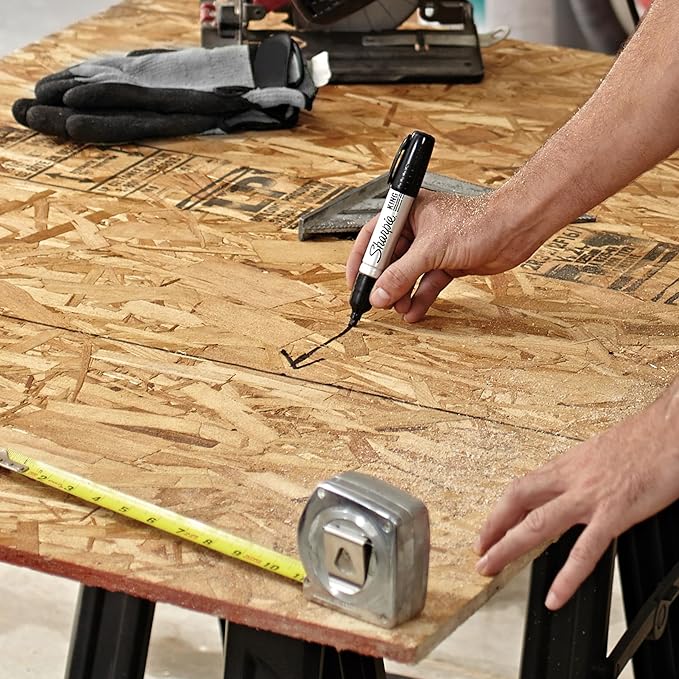 Sharpie King Size Permanent Markers Chisel Tip Markers for Work & Industrial Use 12 Count